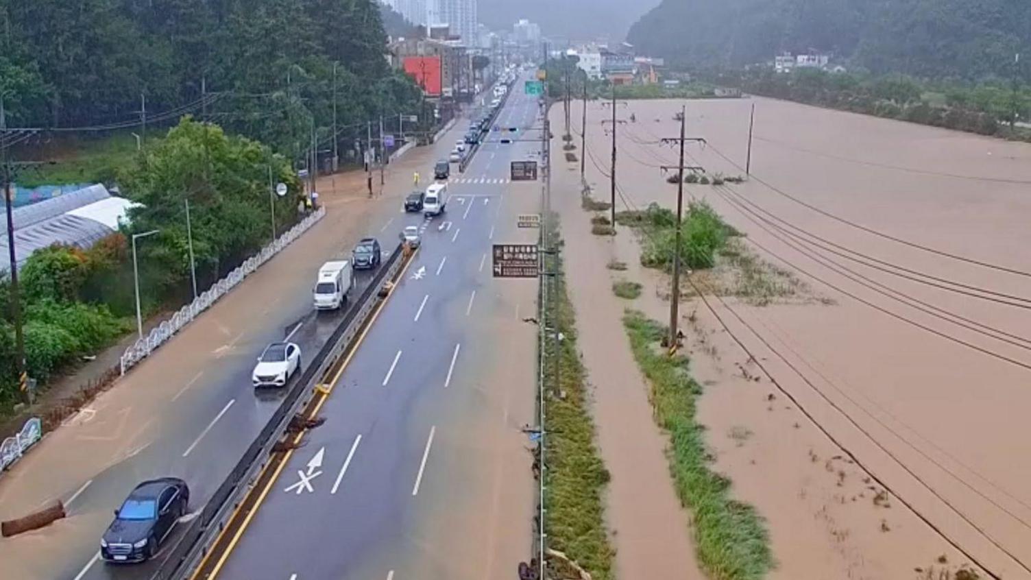 Record Rainfall in Geoje Triggers Landslide, One Dead