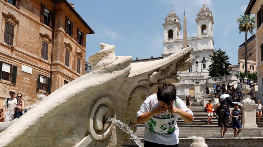 Beat Italy’s Heatwave: Insider Tips for Sunny Summer Travels