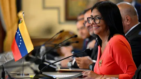 Venezuela's Political Prisoner Amnesty Scheme Faces Criticism as It Nears End