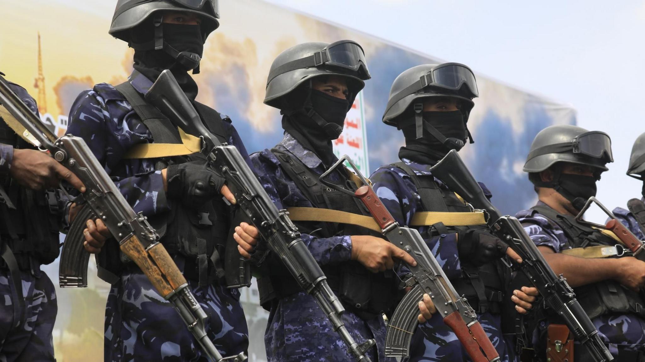 30 Yemeni Military Personnel Killed in Houthi Drone and Missile Assaults