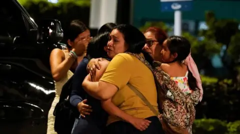 Suspected Gang Leader Shot Dead in Flower Bouquet Ambush at Guayaquil Airport