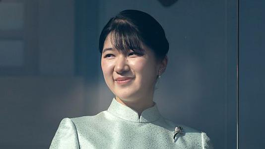 Japan Amends Imperial Succession Rules: Women Still Censored, Men Adopted