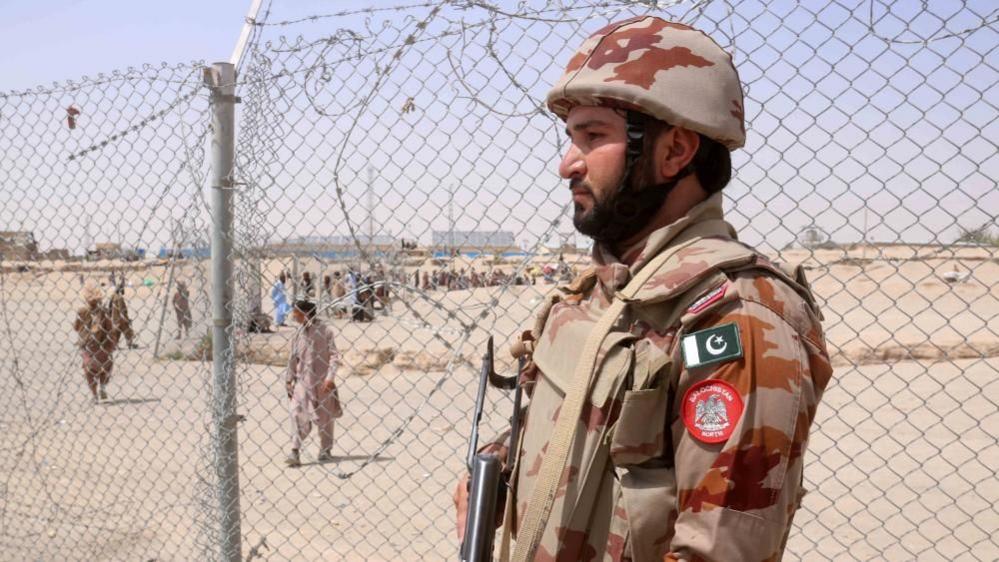 Taliban Strikes Trigger Border Skirmish with Pakistan; Civilians Injured in Balochistan