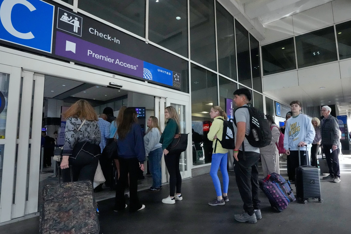 Global Airlines Cancel Flights Amid Jet Fuel Crisis