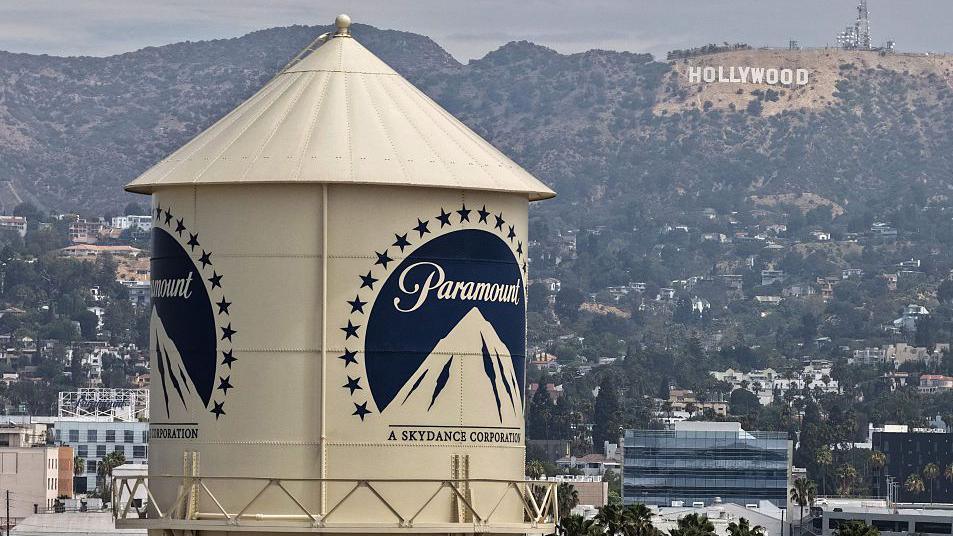 Judge Pauses Paramount‑Warner Bros Merger, Stalling Antitrust Battle