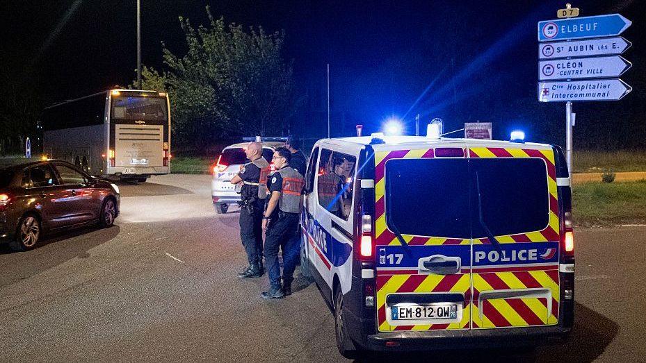 At Least 44 People Injured as Passenger Train Derails Near Rouen, One Critically Wounded