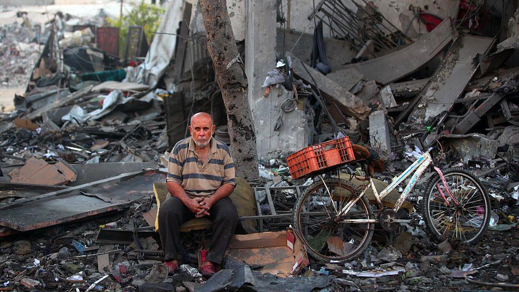 In Gaza’s War, Trump’s Disarmament Plan Offers Glimpse of Hope Amid Stubborn Obstacles