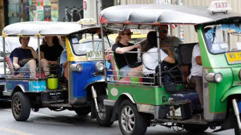 Thailand Revokes Visa-Free Stay for Over 90 Countries, Including UK