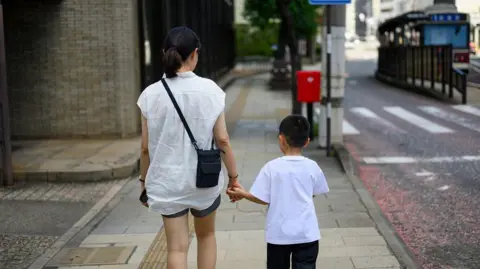 Historic Change in Japan: Divorced Couples Can Now Share Custody of Children