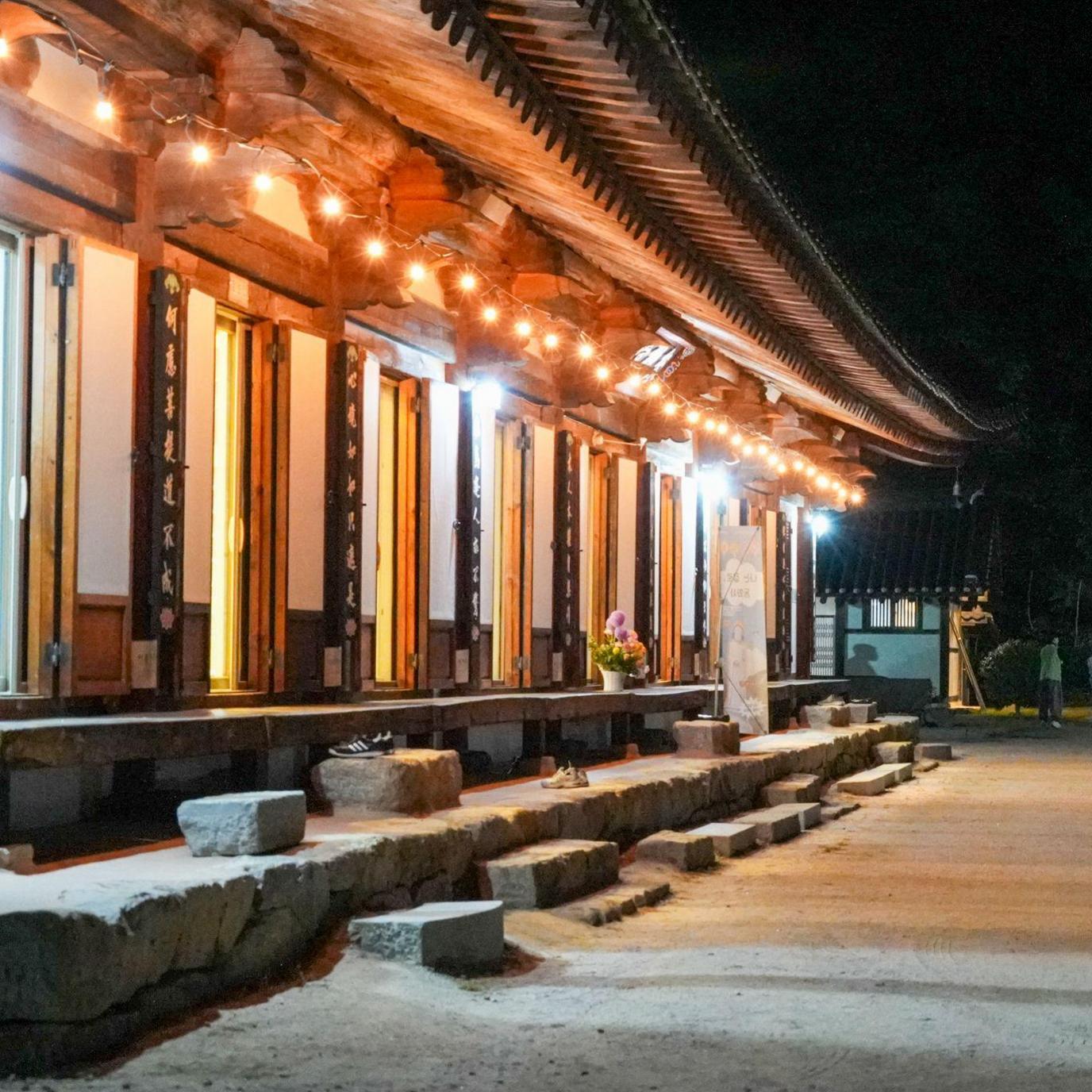 Monks Matchstep: A 30‑Hour Temple Retreat Trying to Boost South Korea’s Birth Rate