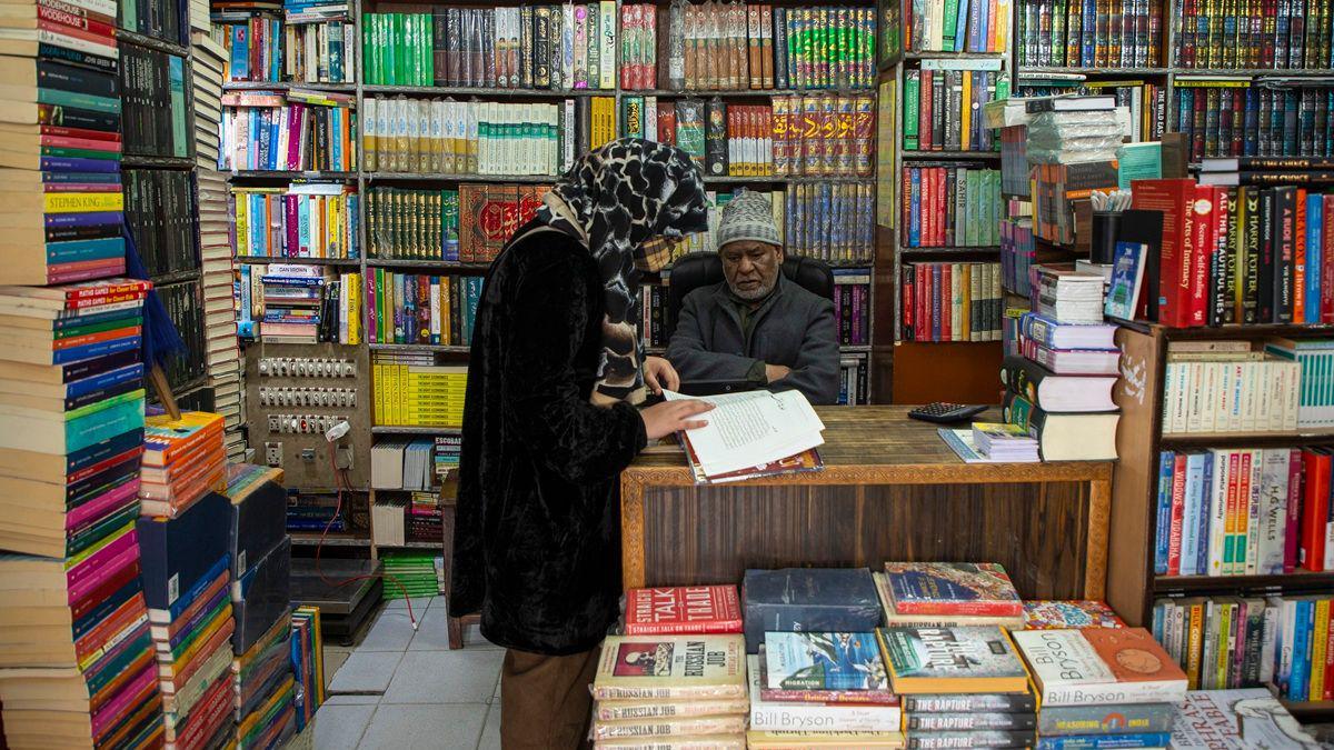 Kashmir Schools Face Sweeping Book Review Order, Fueling Academic Freedom Clash