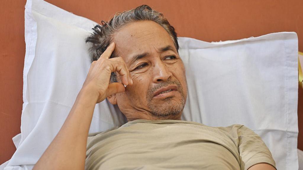 Activist Sonam Wangchuk Forced to Hospital After 20‑Day Hunger Strike in Delhi