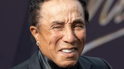 Judge Dismisses Smokey Robinson's Defamation Claim Against Rape Accusers