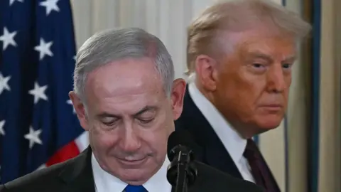 Netanyahu Faces Political Crisis as US‑Iran Ceasefire Undermines His Security Narrative