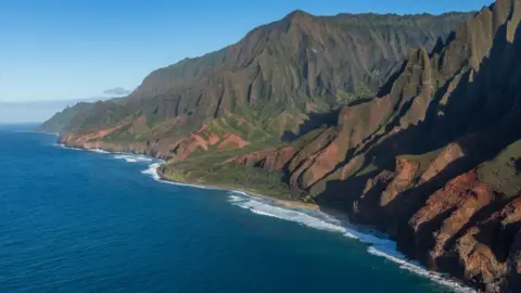 Tragic Helicopter Crash in Hawaii Claims Three Lives