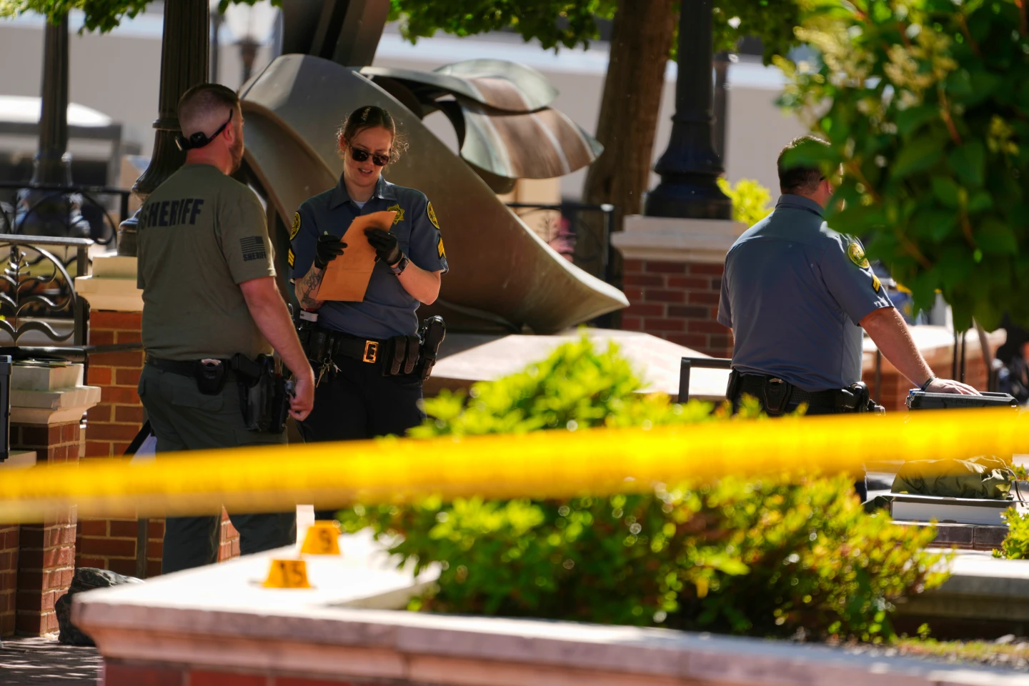 Tennessee Man Known for Racist Videos Faces $1.25M Bond After Courthouse Shooting