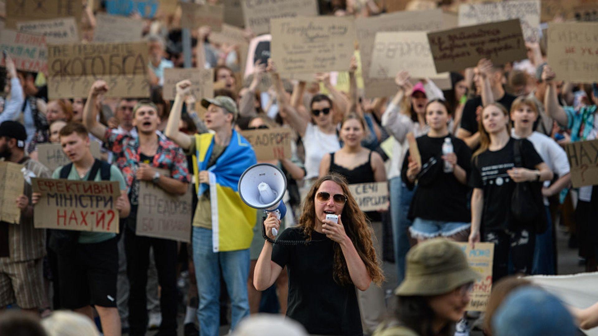 Ukrainian Soldiers Outrage Over Removal of Defence Minister Fedorov