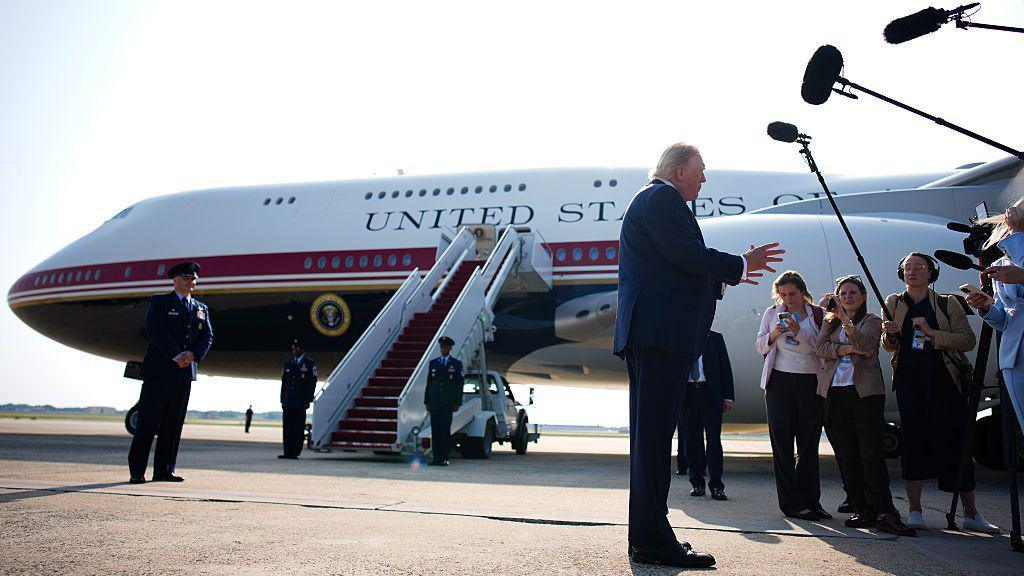 Trump Administration Subpoenas New York Times Reporters Over Air Force One Security Allegations