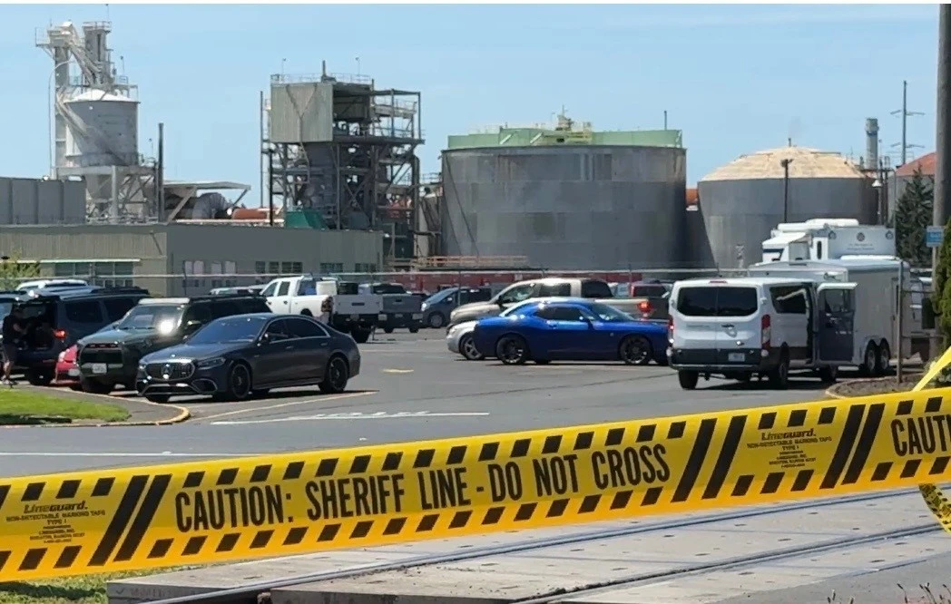 Longview Paper Mill Explosion Claims 11 Lives: Shock and Hope in Washington Town