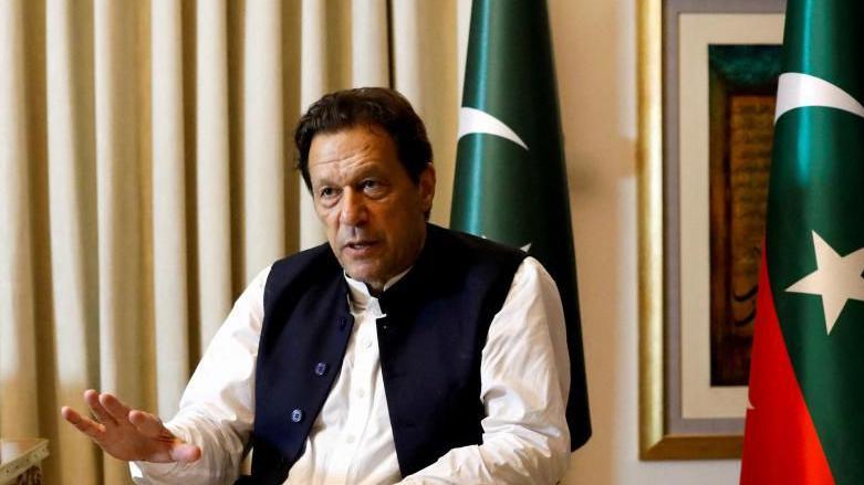 Pakistan Supreme Court Orders Imran Khan Transfer to Hospital Amid Health Concerns