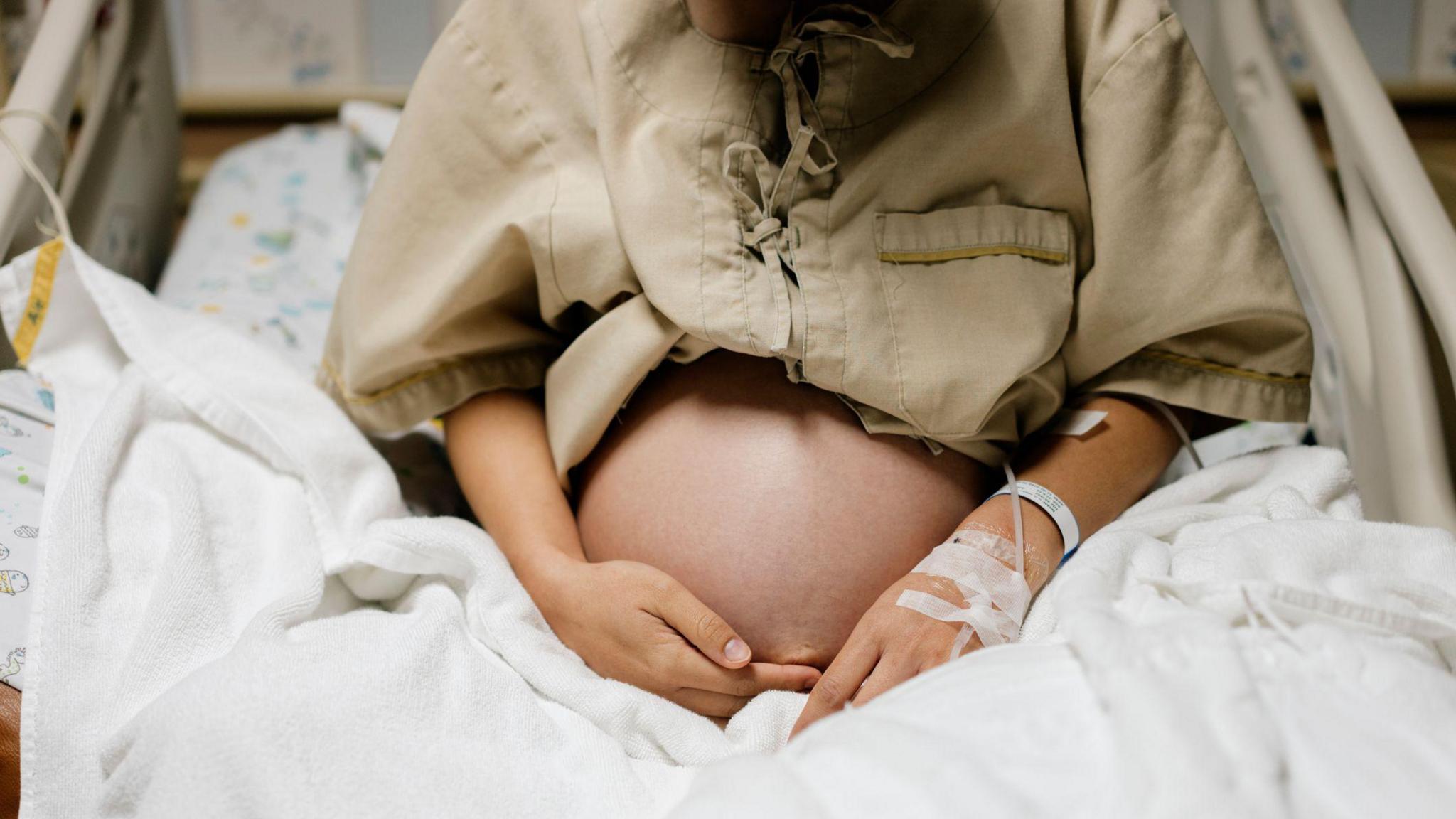 South Korean Woman Acquitted in Late‑Term Abortion Murder Case