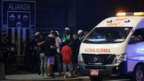 Tragic Football Rally in Peru Results in Fatalities and Injuries