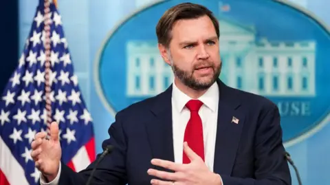 JD Vance Steers U.S. Iran Deal Amid Trump’s Shadow