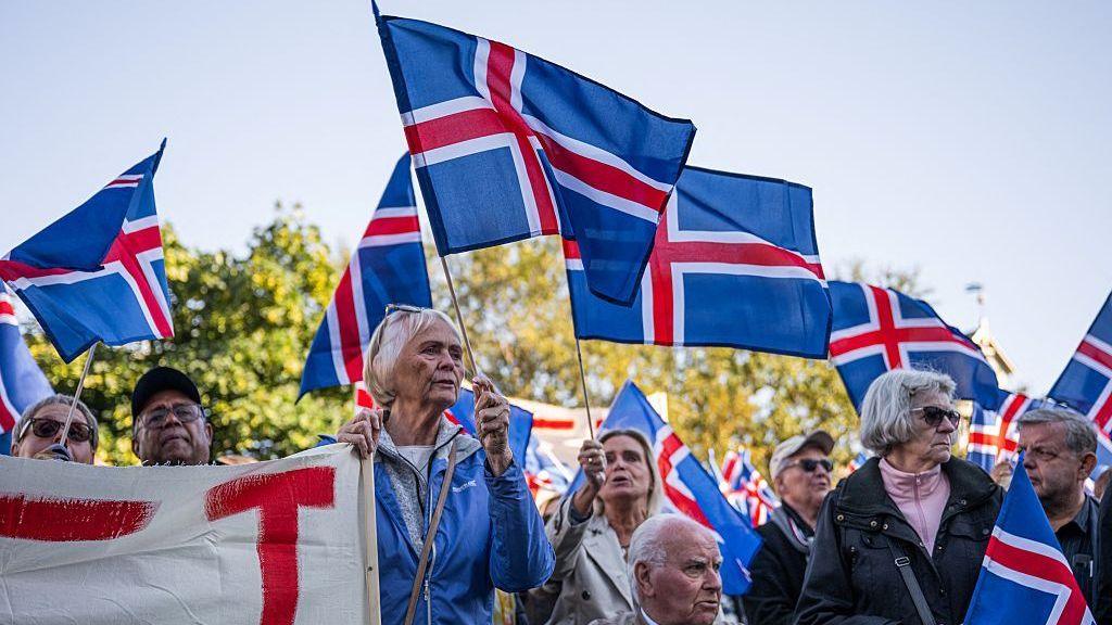 Iceland Eyes EU Membership as Voters Decide on Restarting Talks